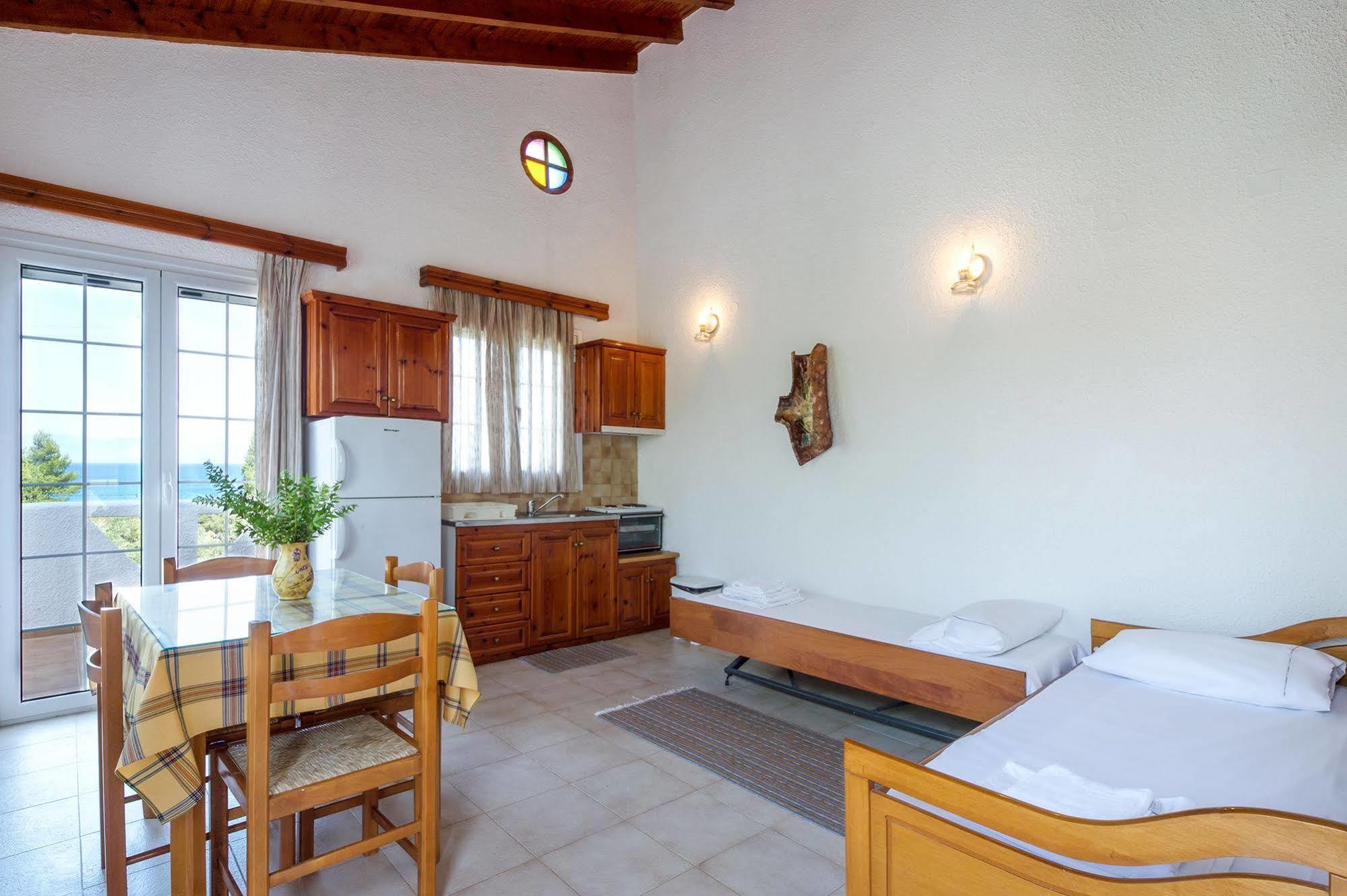 Koroni Village Ngoại thất bức ảnh
