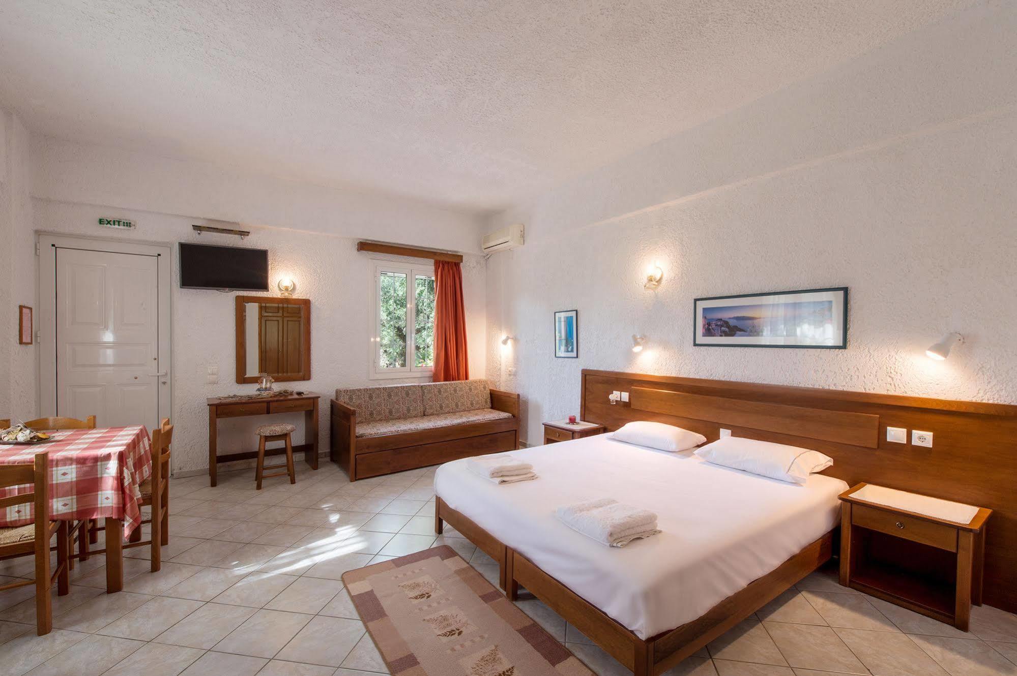 Koroni Village Ngoại thất bức ảnh